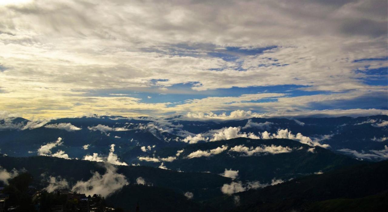 West Point Backpackers Hostel Darjeeling  Exterior foto